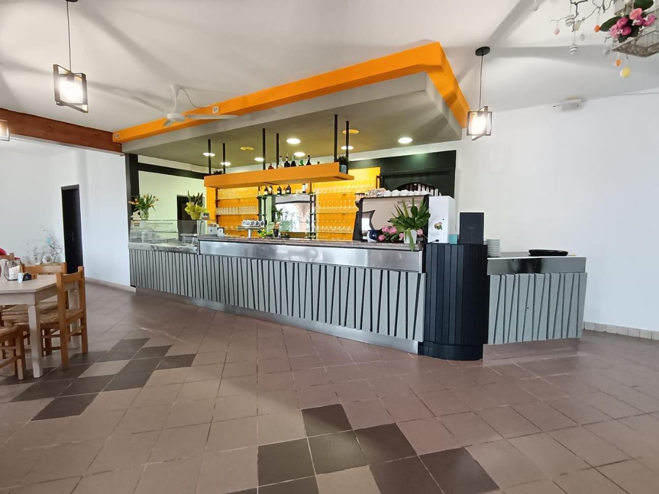 Brussa 340酒店 外观 照片